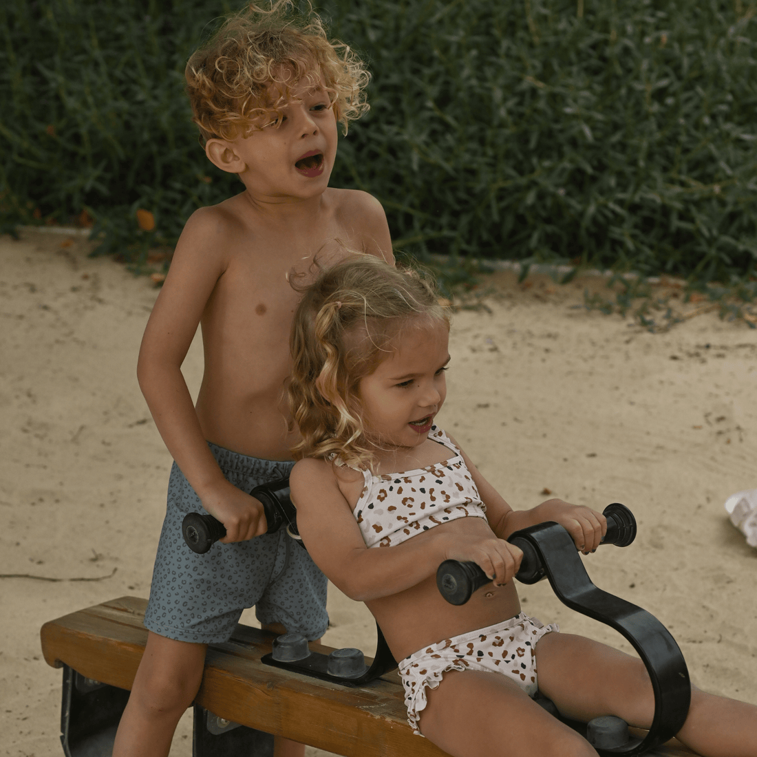 zwemboxer-groen-leopard-swim-essentials-1