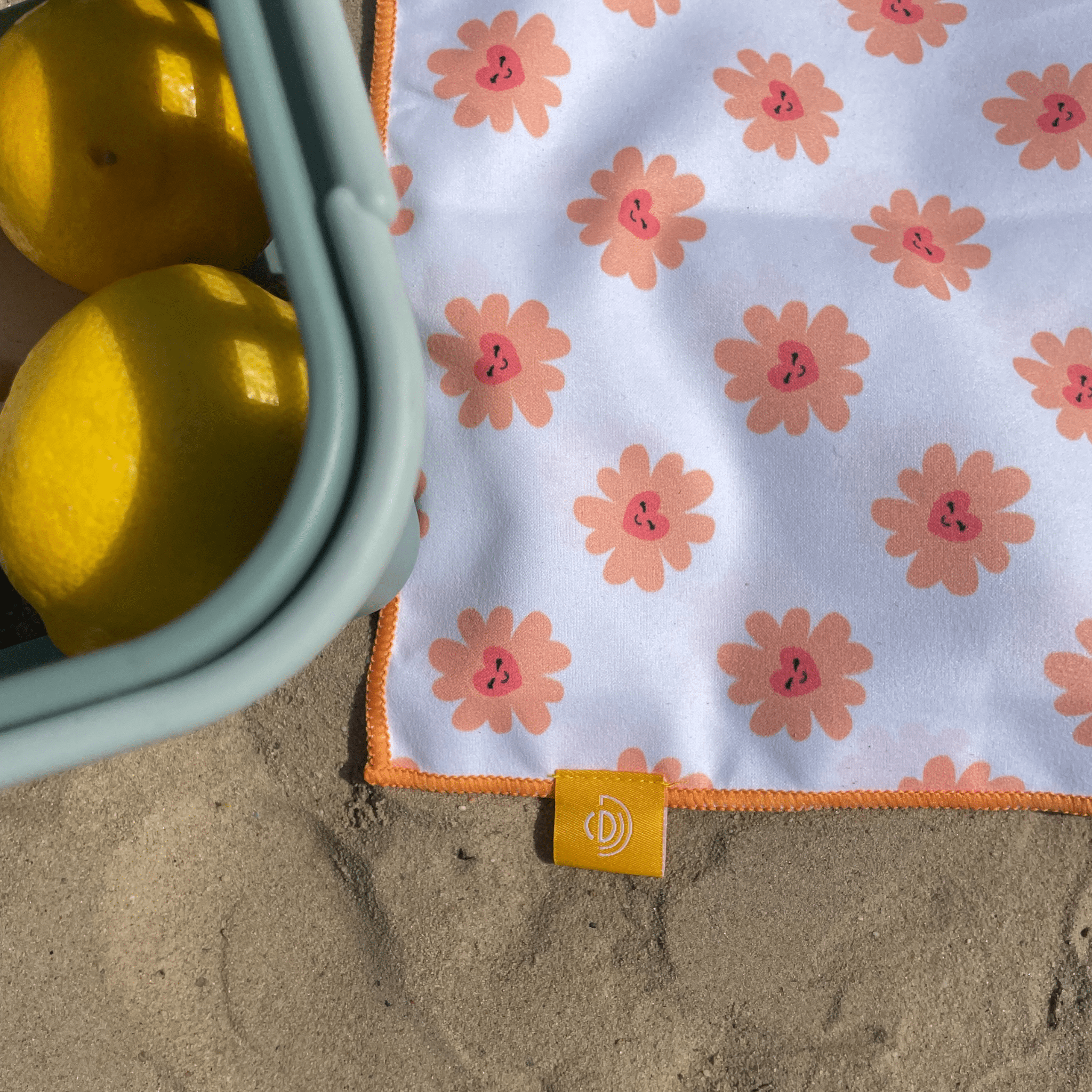 Strandlaken Microvezel - Meerkleurig - Floral Love - 135 x 65 cm