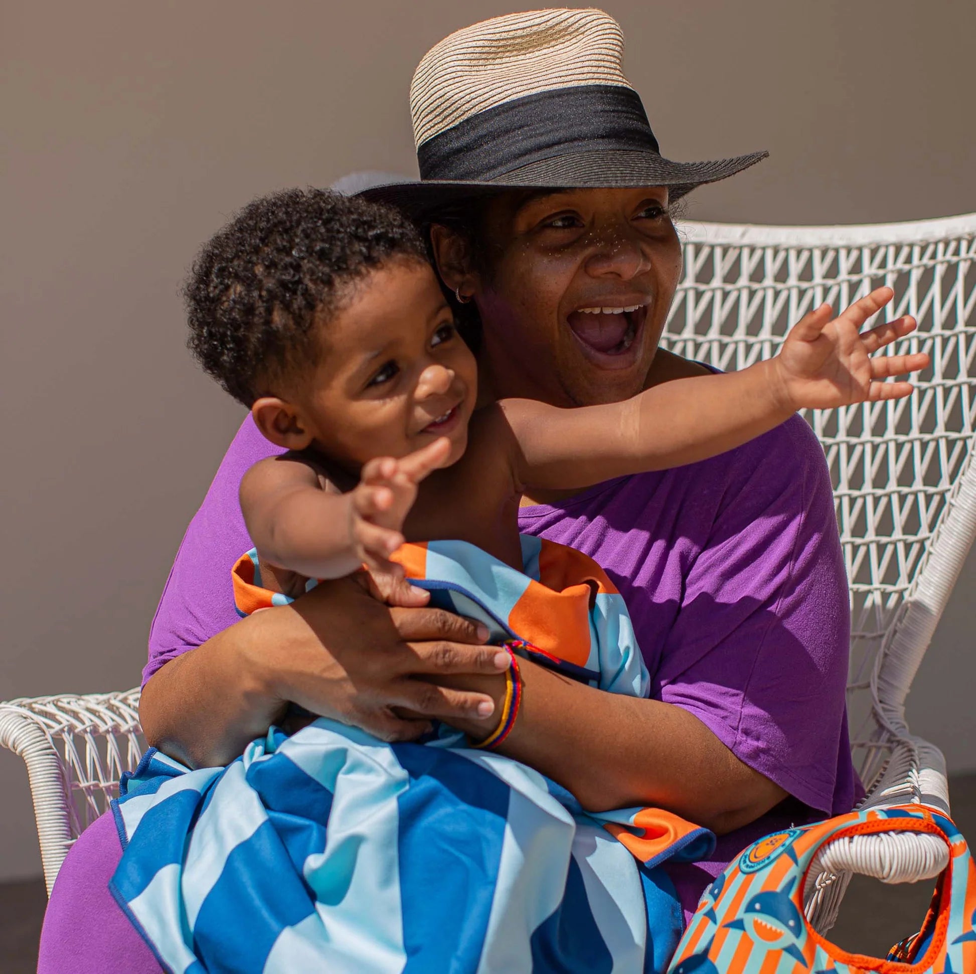 Strandlaken Microvezel - Meerkleurig - Tropic Shark - 135 x 65 cm