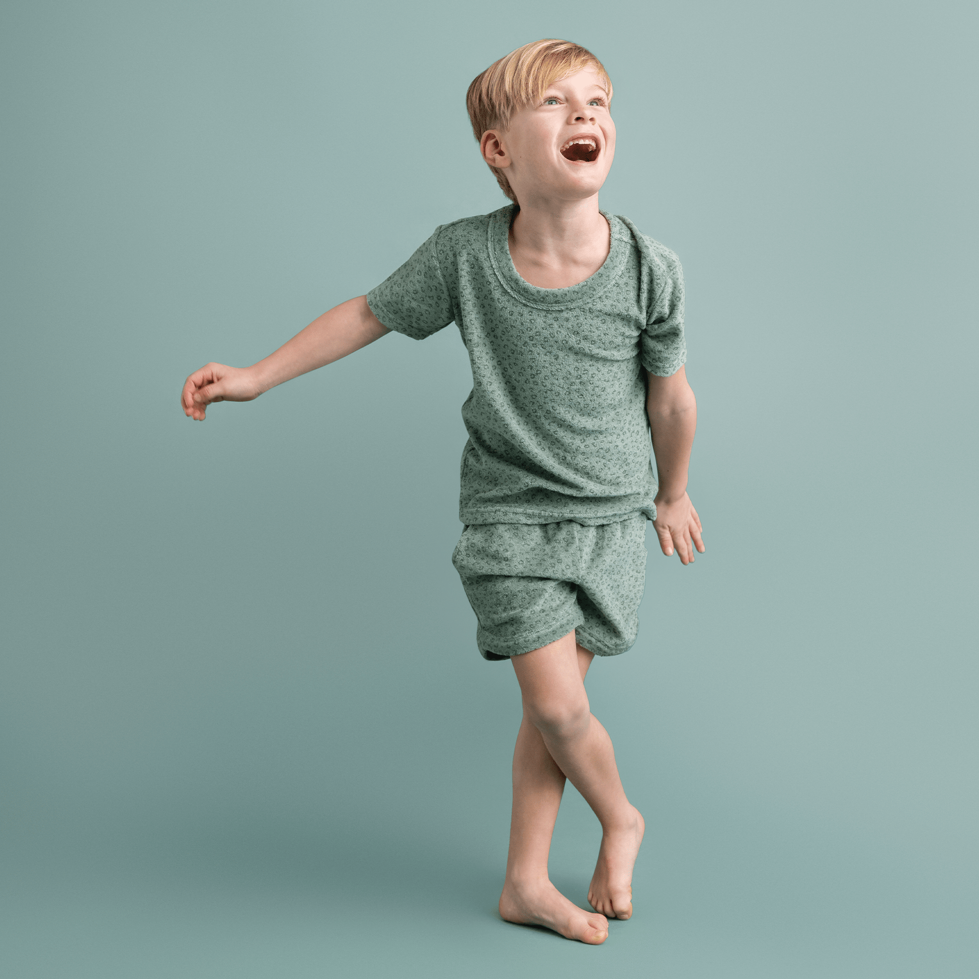 strand-jumpsuit-set-jongens-groen-panterprint-swim-essentials-4