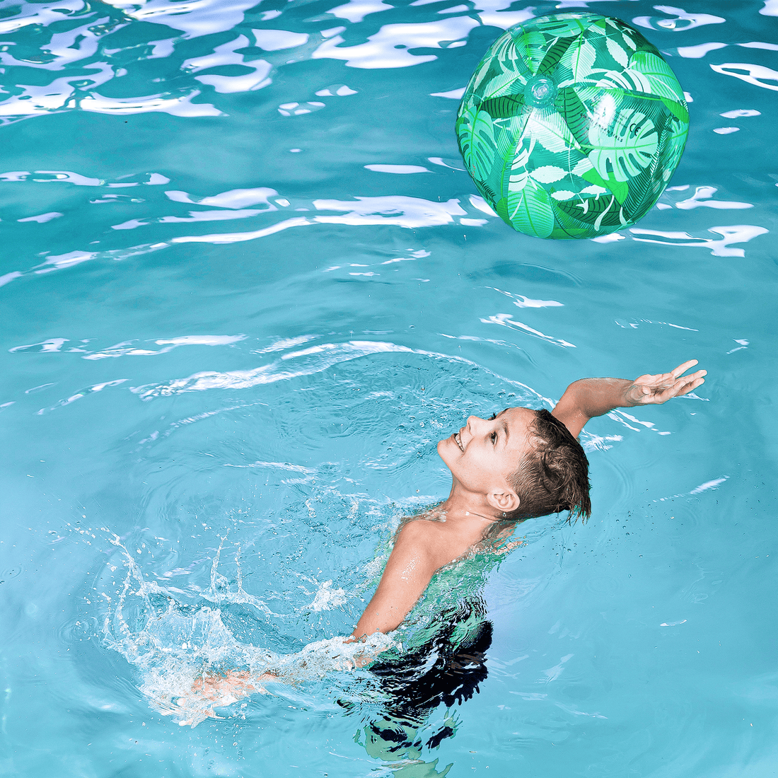 strandbal-topicdream-swim-essentials-1
