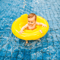 baby-float-geel-swim-essentials-2